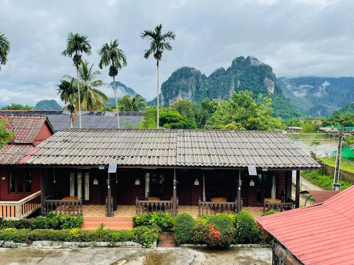 Bungalows Le Jardin Vangvieng Vang Vieng Exteriör bild