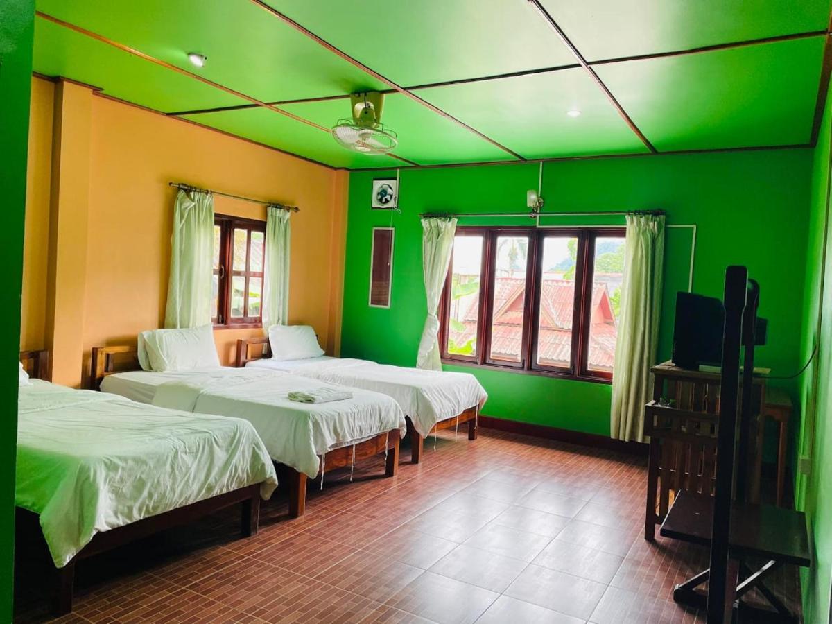 Bungalows Le Jardin Vangvieng Vang Vieng Exteriör bild