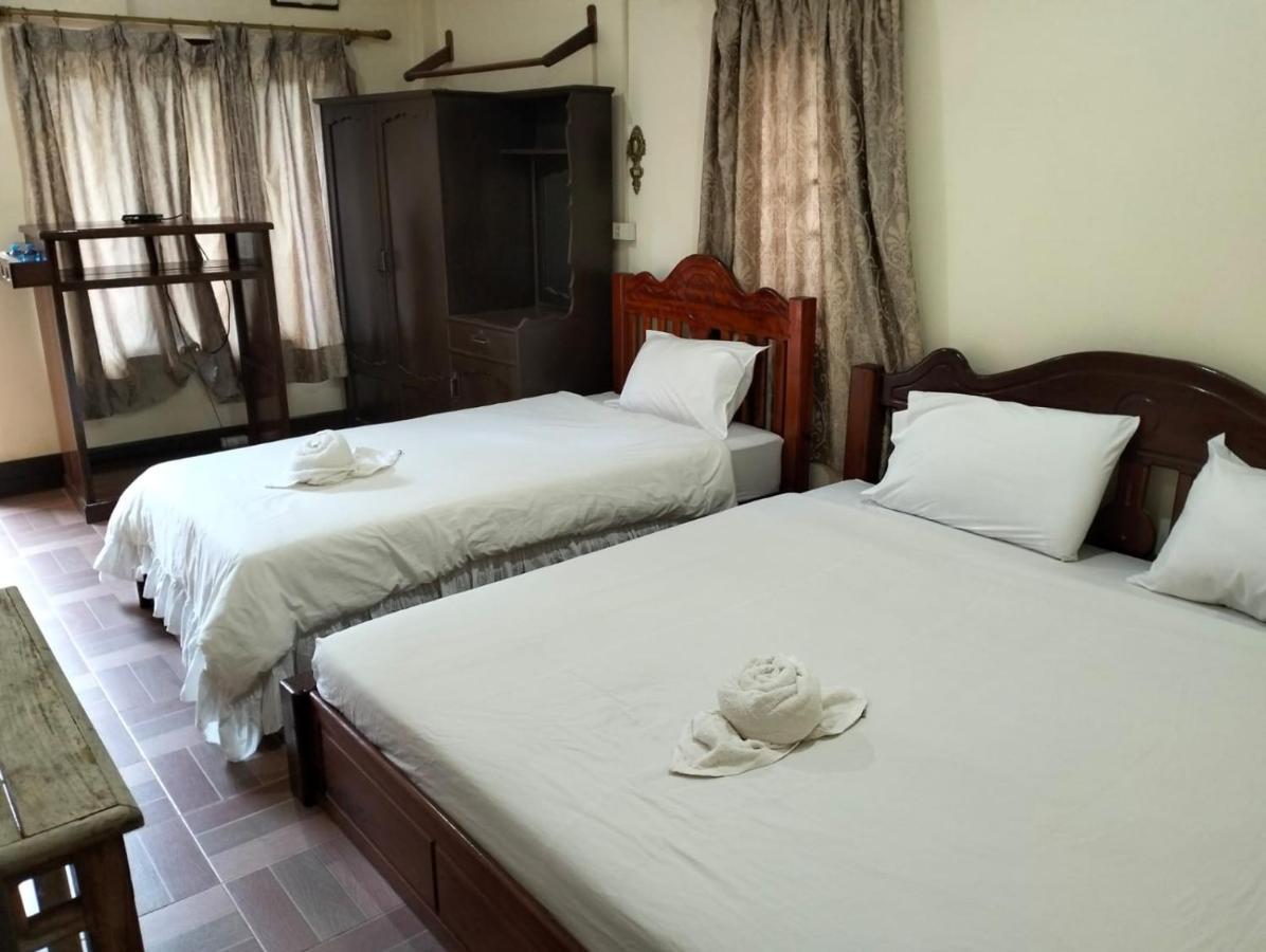 Bungalows Le Jardin Vangvieng Vang Vieng Exteriör bild