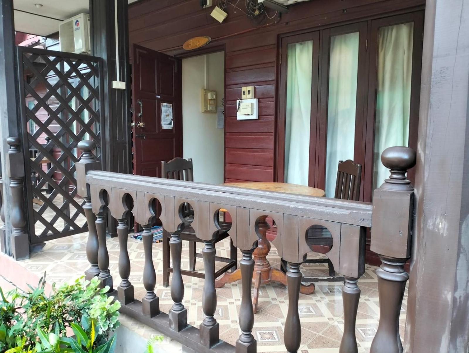 Bungalows Le Jardin Vangvieng Vang Vieng Exteriör bild