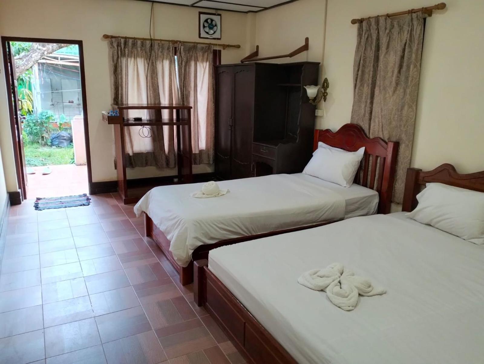Bungalows Le Jardin Vangvieng Vang Vieng Exteriör bild