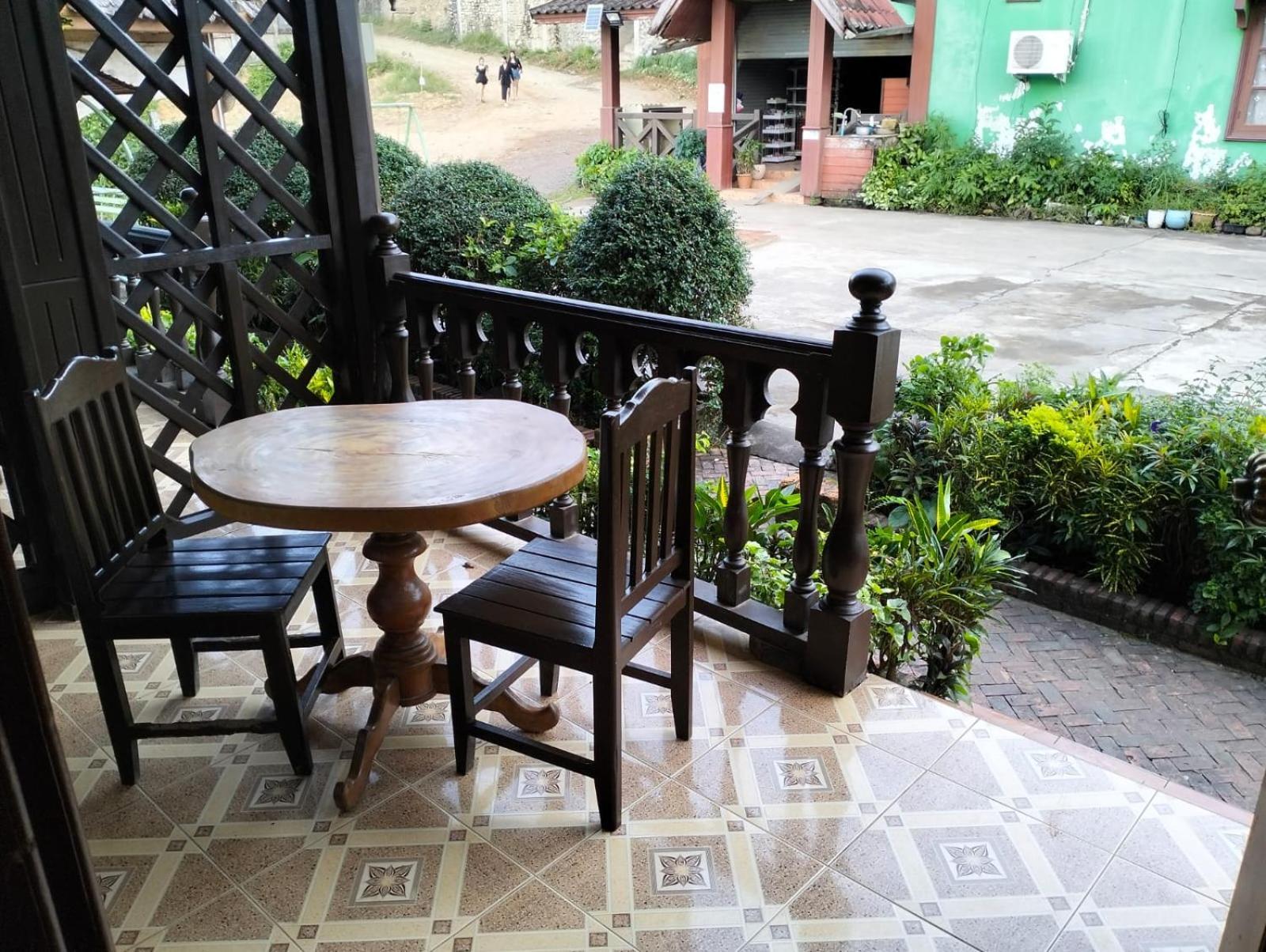 Bungalows Le Jardin Vangvieng Vang Vieng Exteriör bild